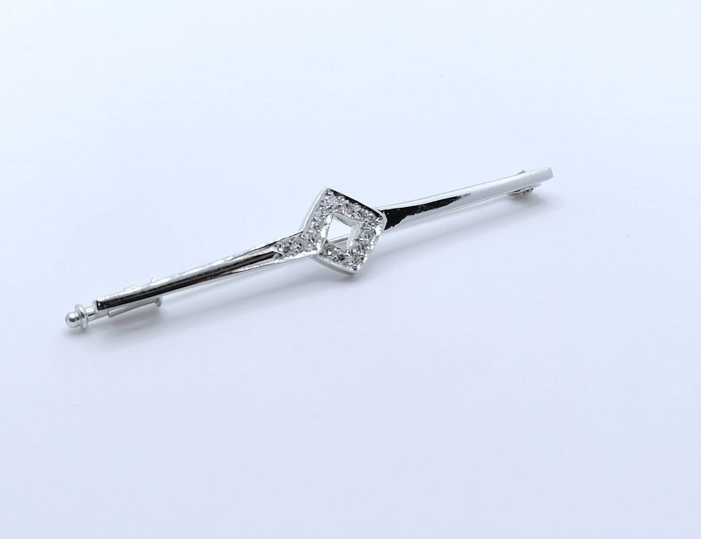 Weißgold Anstecknadel mit Brillanten