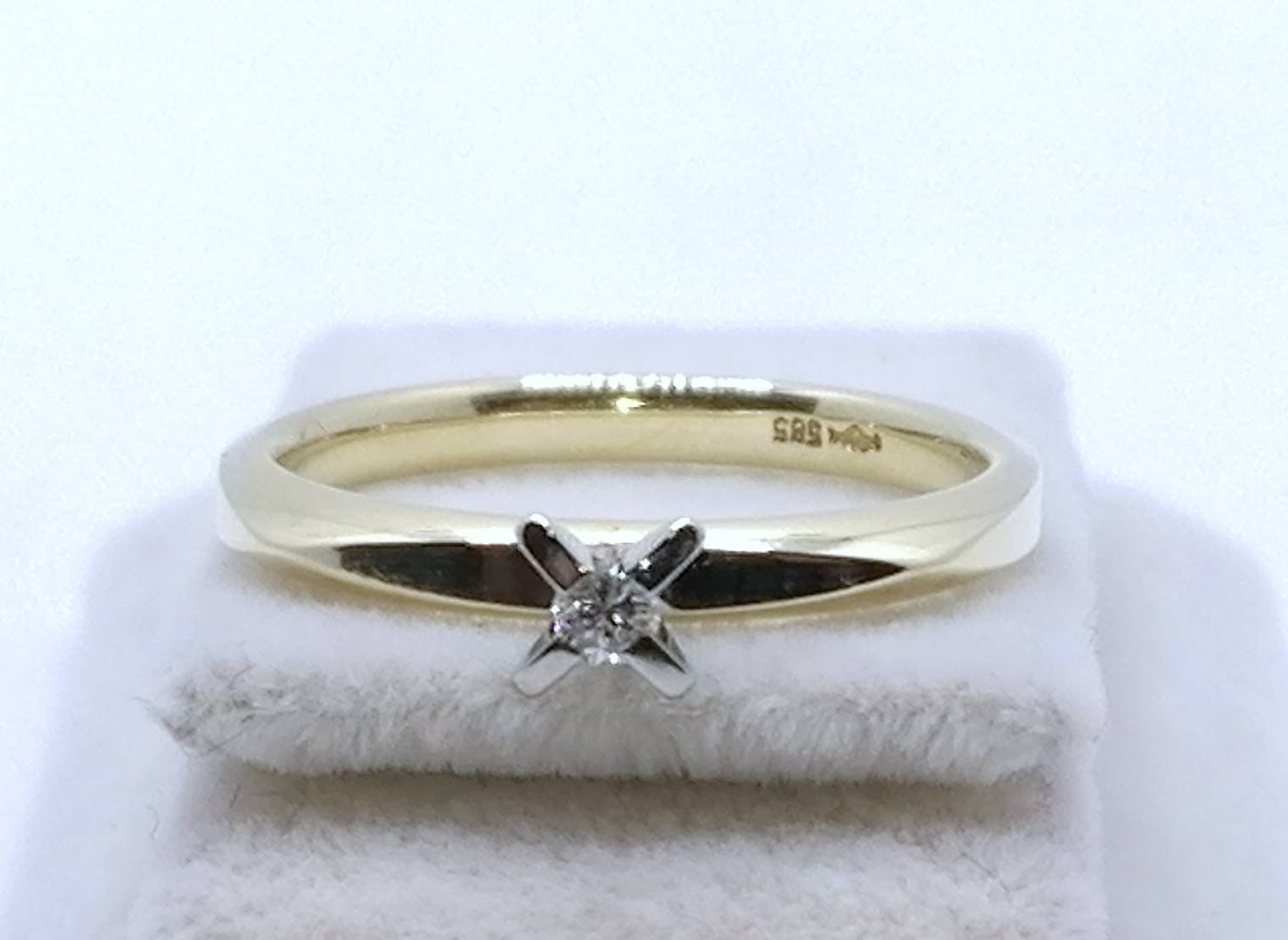 Ring Gold 585er mit Brillant Solitär Goldring Gr. 57