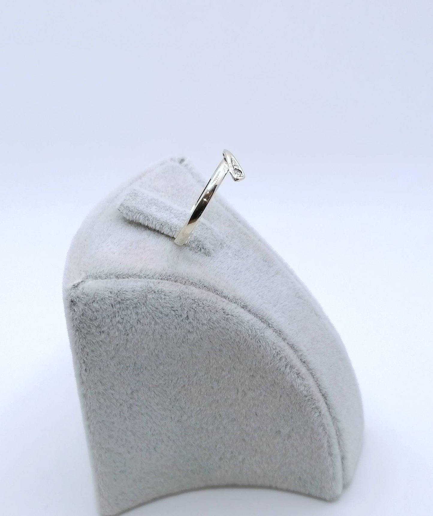 Ring Gold 375er mit Diamant Gr. 57