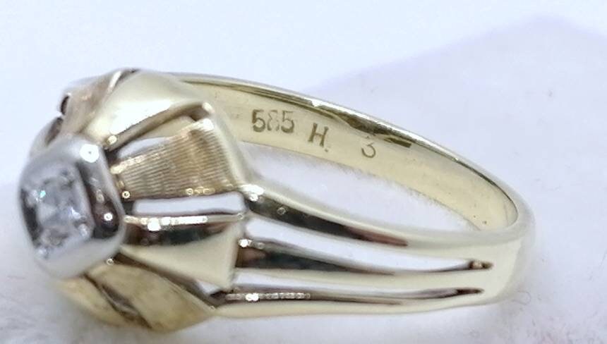 Vintage Ring Gold 585er mit Diamantsplitter