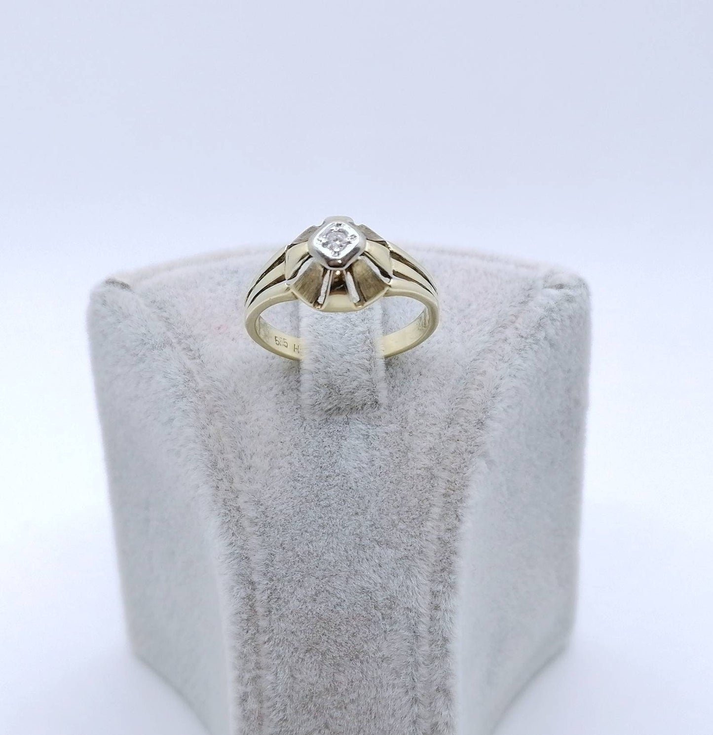 Vintage Ring Gold 585er mit Diamantsplitter