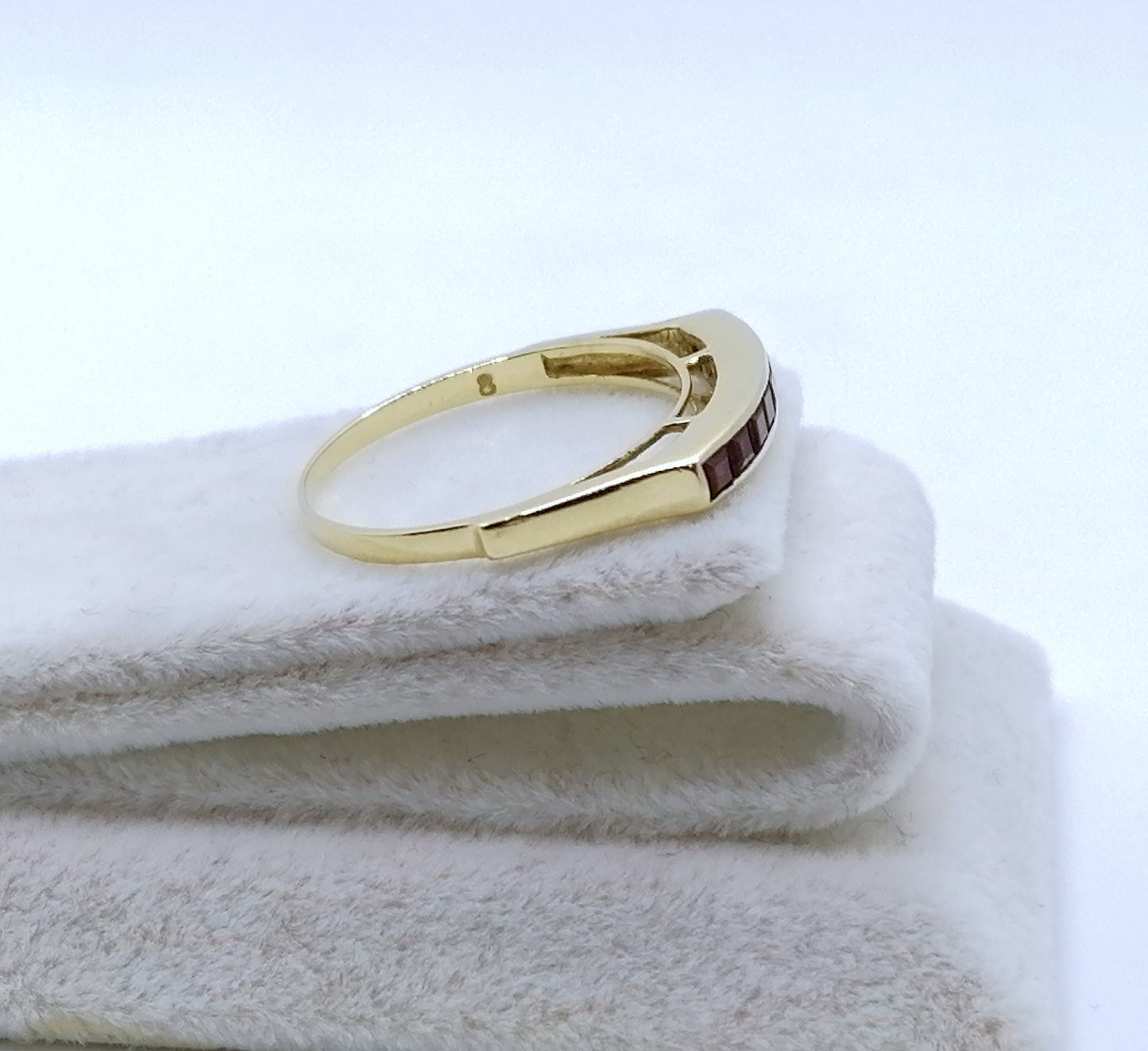 Ring Gold 750er mit Rubin Baguette