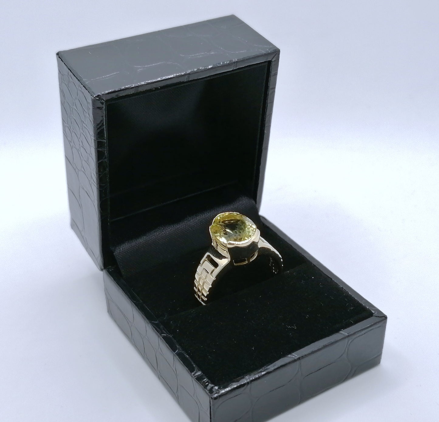 Ring Gold 375er mit Amethyst Gr. 63