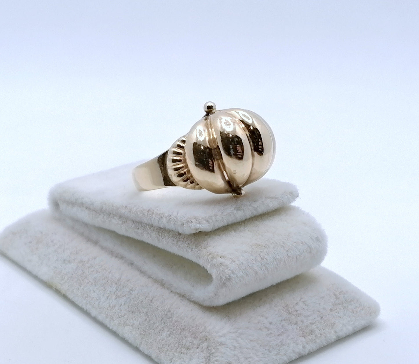 Ring Rotgold Prunkvoll Gr. 57