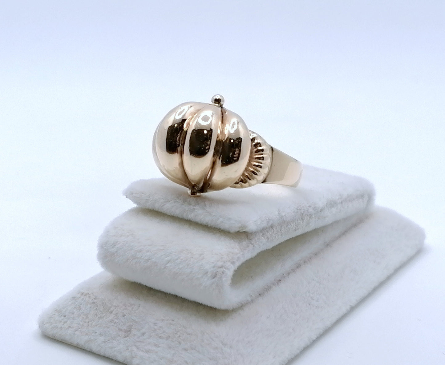 Ring Rotgold Prunkvoll Gr. 57