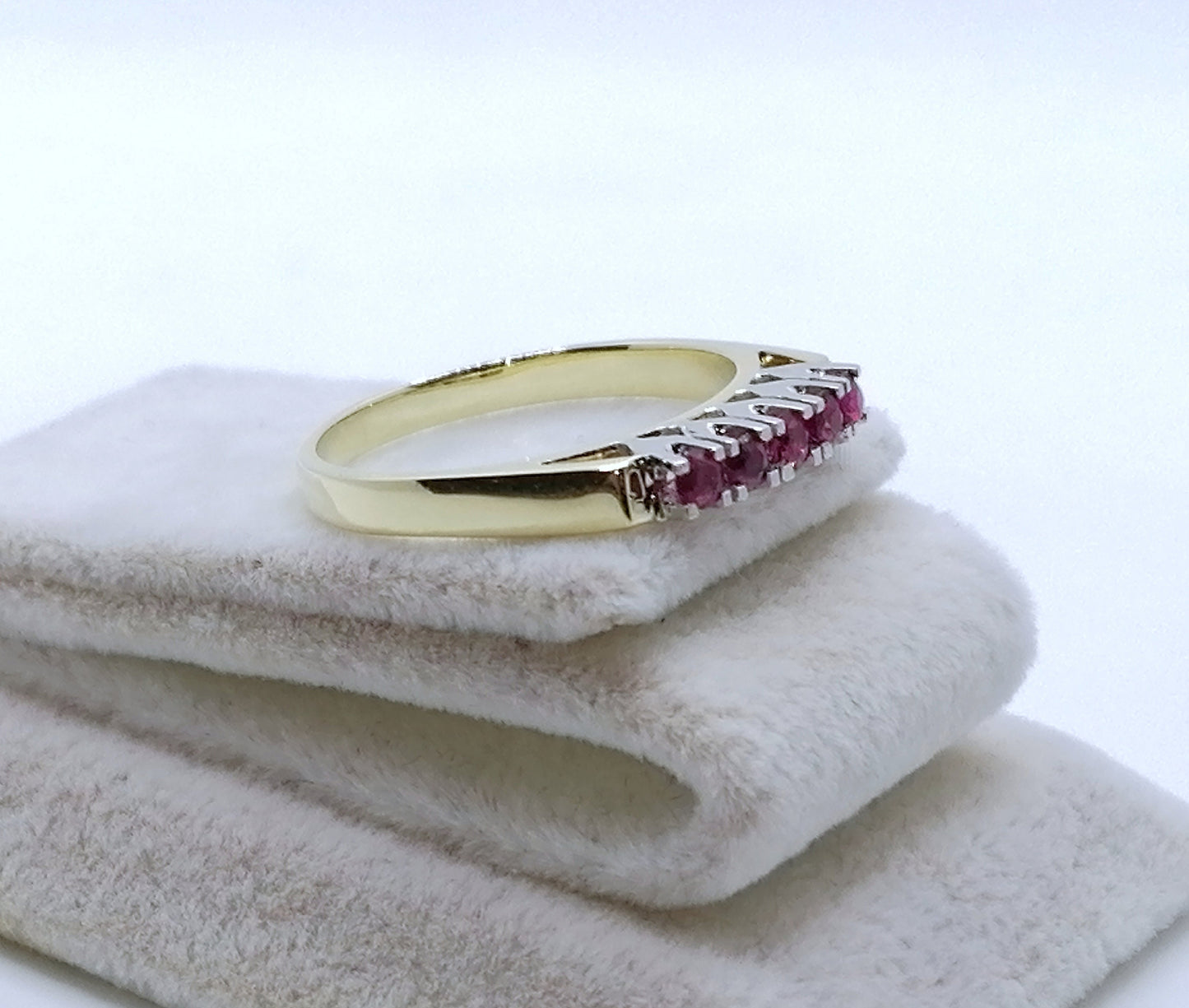 Ring Gold mit Rubin Edelsteinen Gr. 57