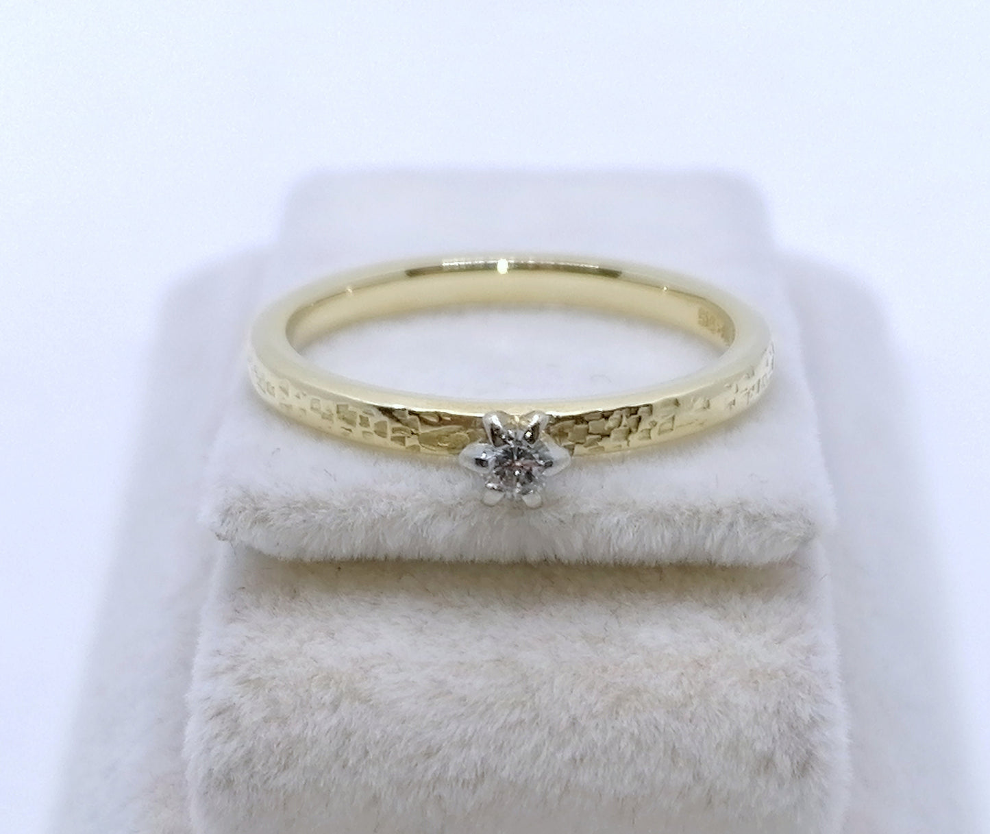 Ring Gold mit Brillant Solitärring Gr. 53