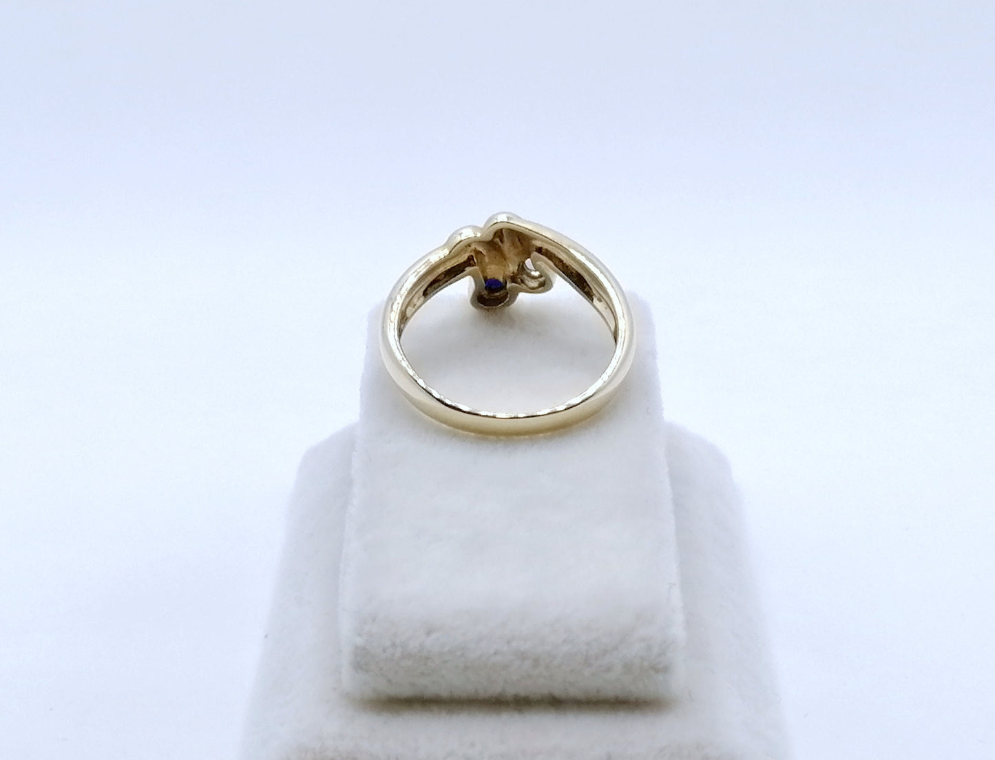 Ring Gold 333er mit Saphir Cabochon Gr. 52