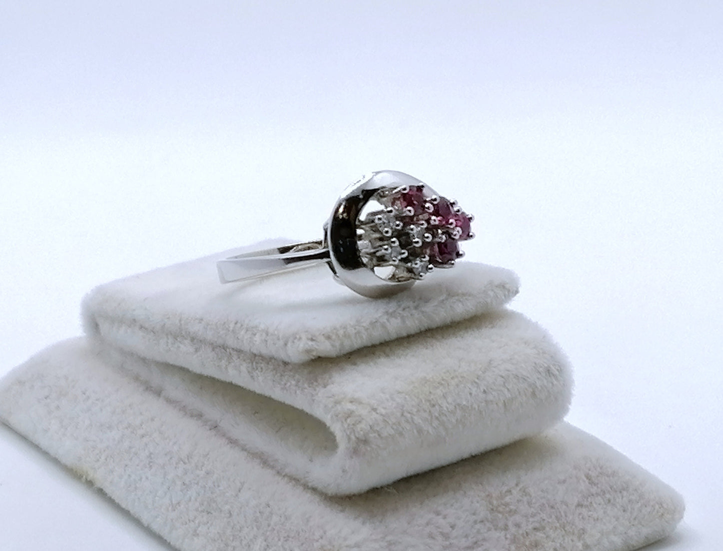 Ring Gold 585er mit Rubin und Brillanten