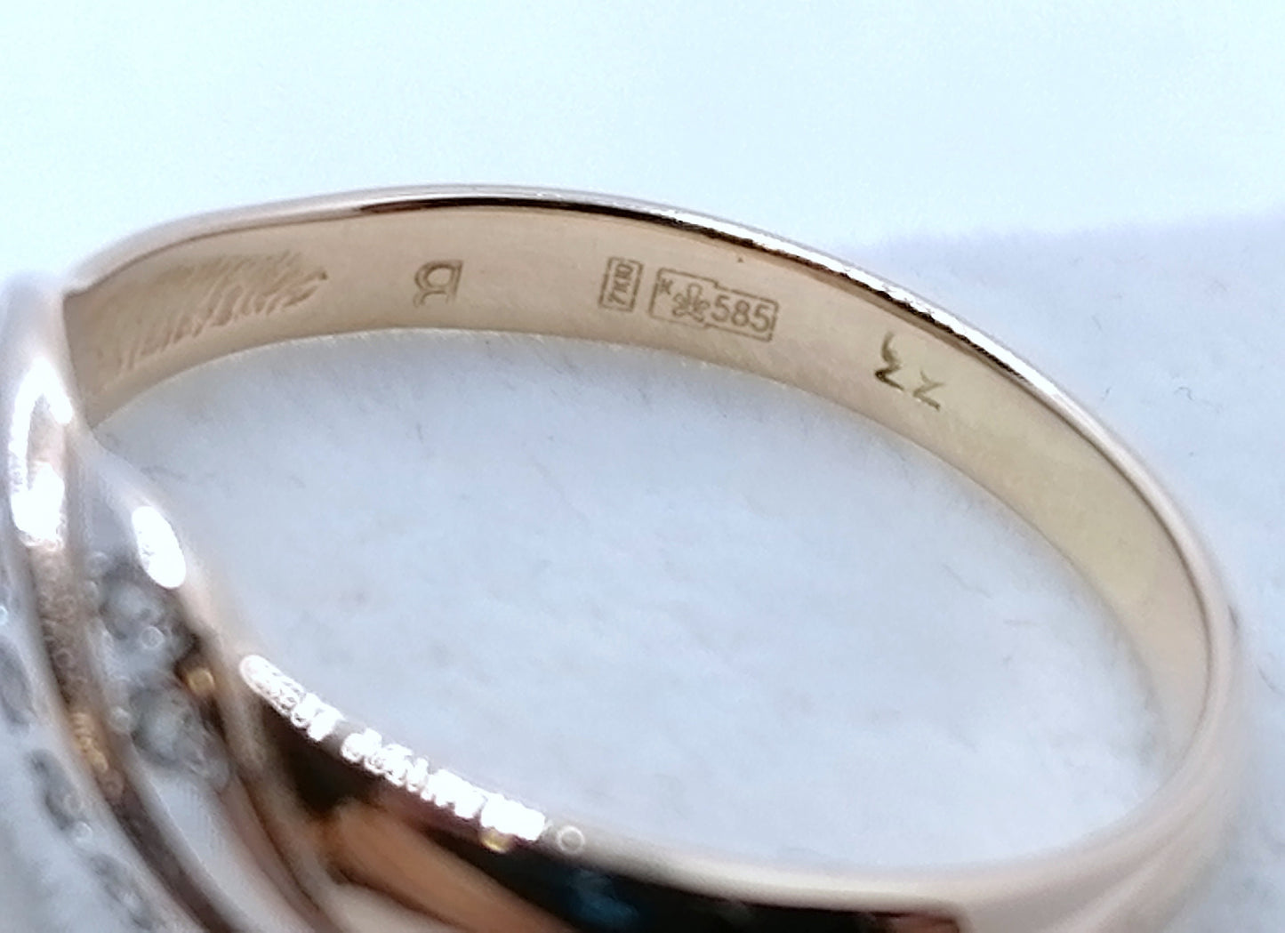 Ring Gold 585er Rotgold mit Zirkonia