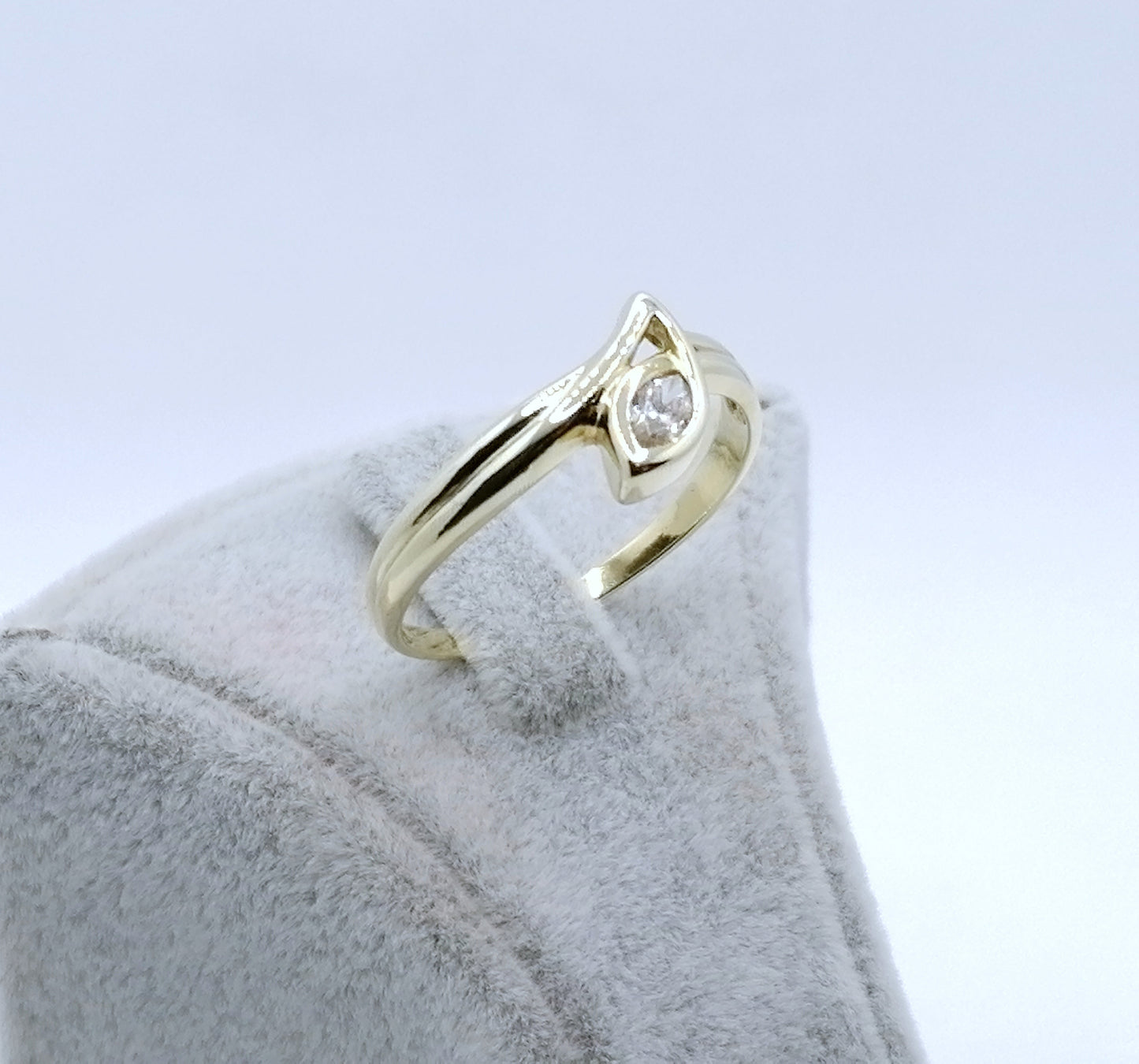 Ring Gold 333er mit Zirkonia Damenring