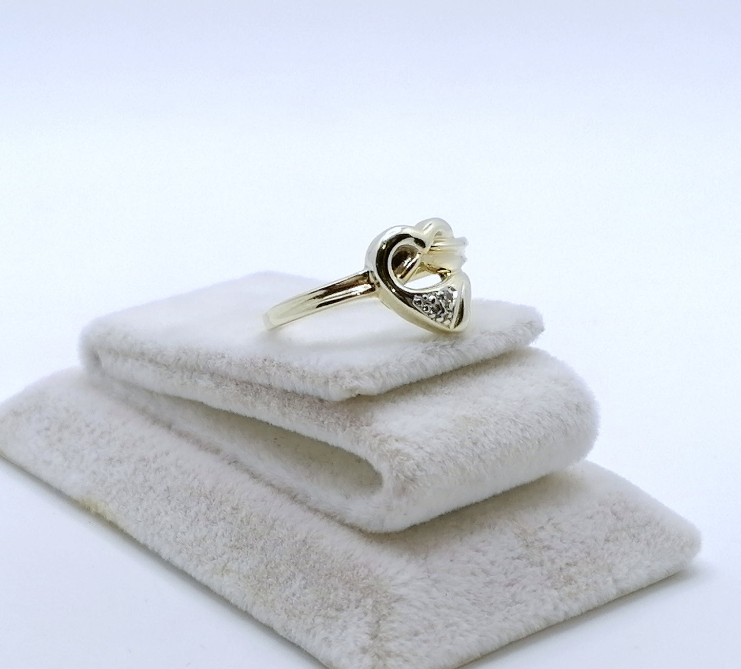 Ring Gold 333er mit Diamantsplitter Herzförmig Gr. 50