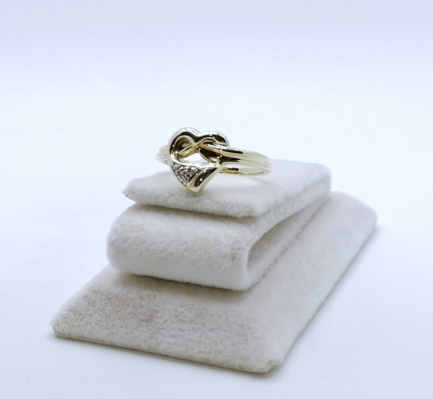 Ring Gold 333er mit Diamantsplitter Herzförmig Gr. 50