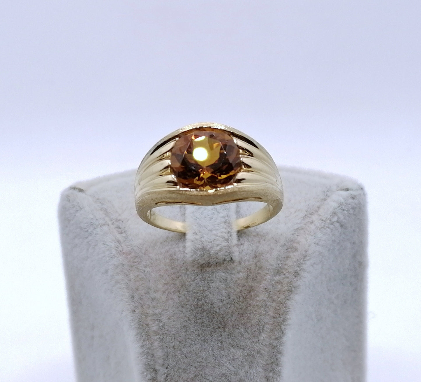 Ring Gold 375er mit Citrin Gr. 64