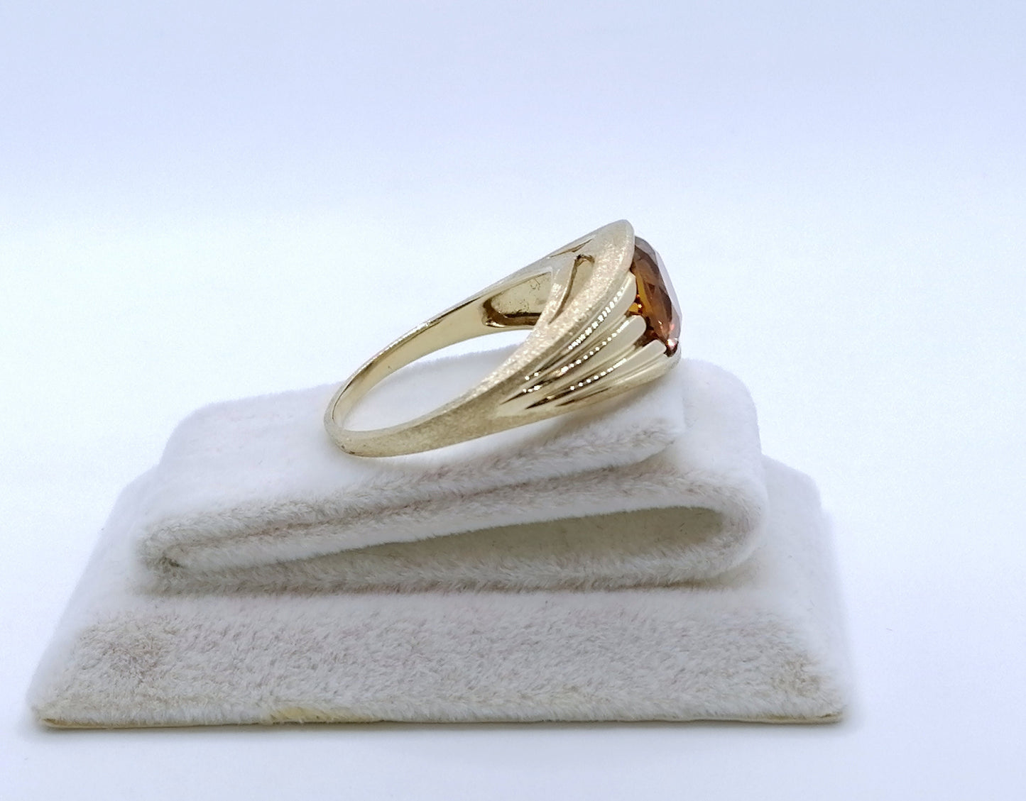 Ring Gold 375er mit Citrin Gr. 64