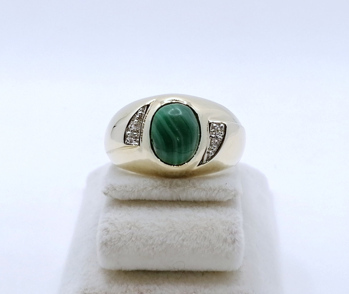 Ring Gold 375er mit Malachit und Diamantsplitter
