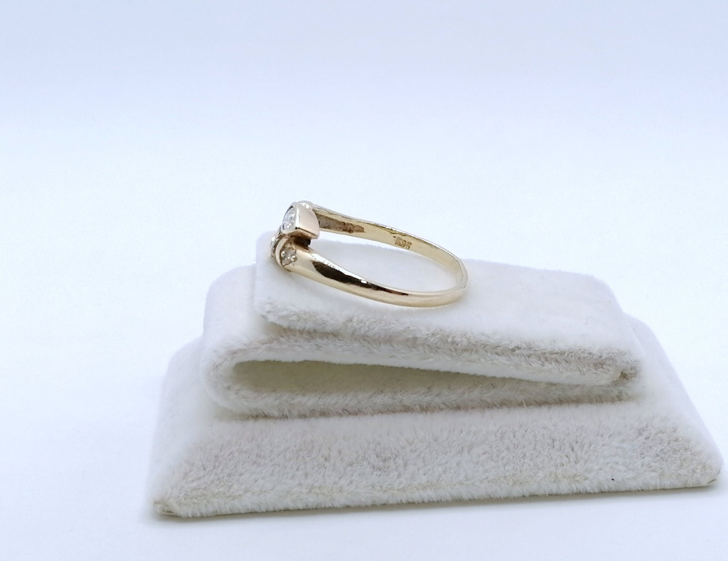 Ring Gold 585er vintage mit Zirkonia Gr. 60