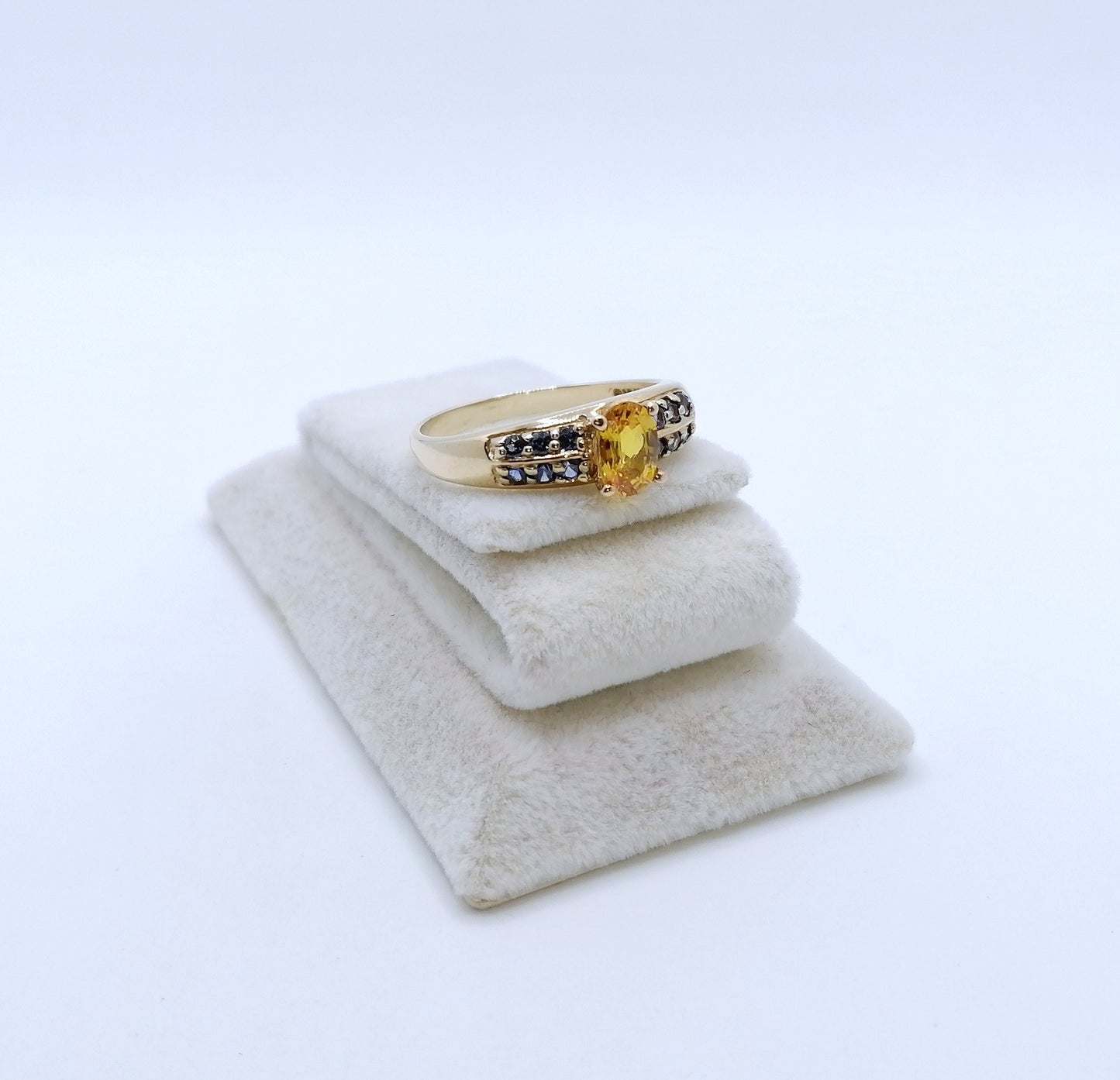 Ring Gold 375er mit gelbem und blauen Saphir Edelsteinen Gr. 60