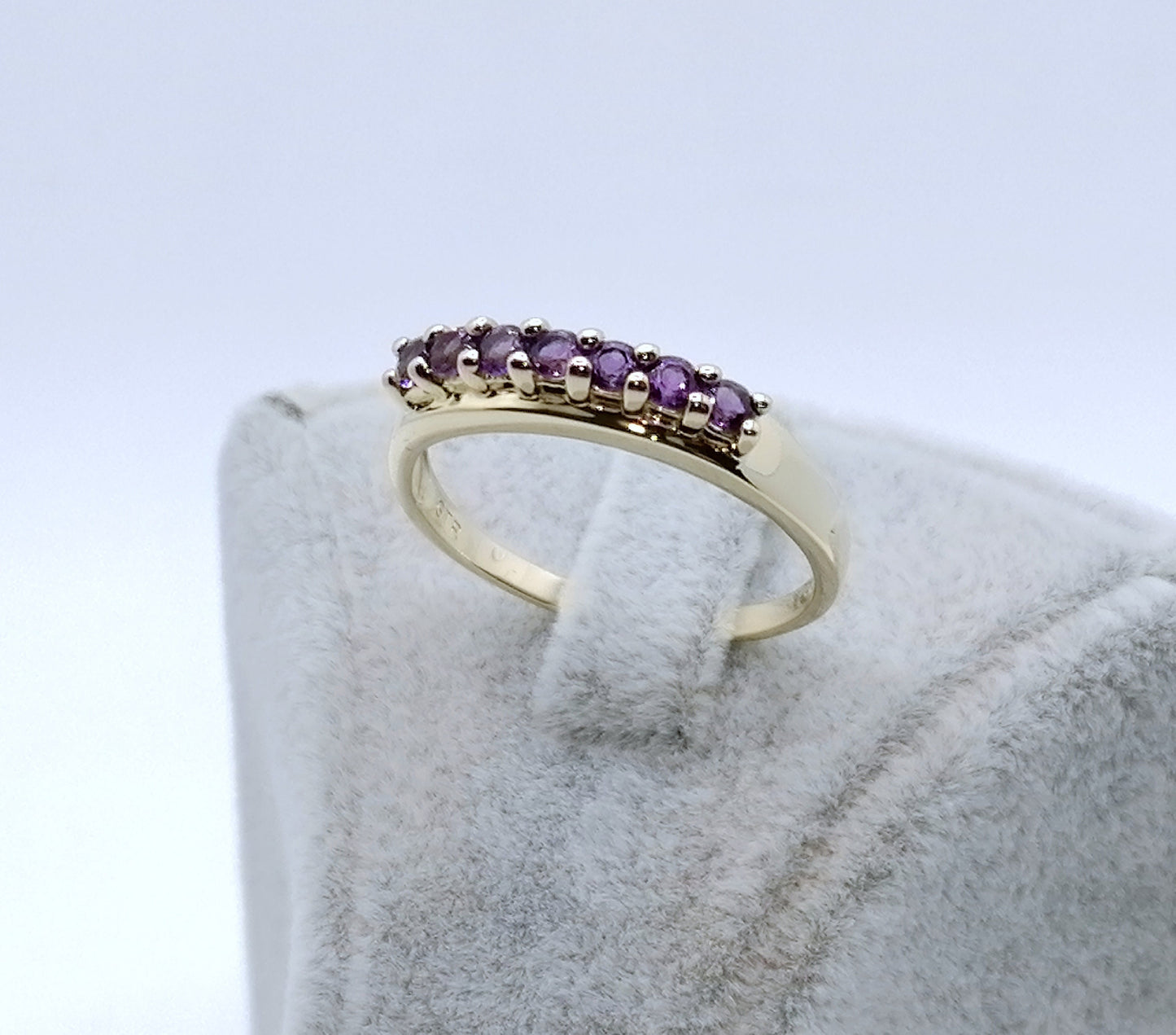Ring Gold 375er mit Amethysten