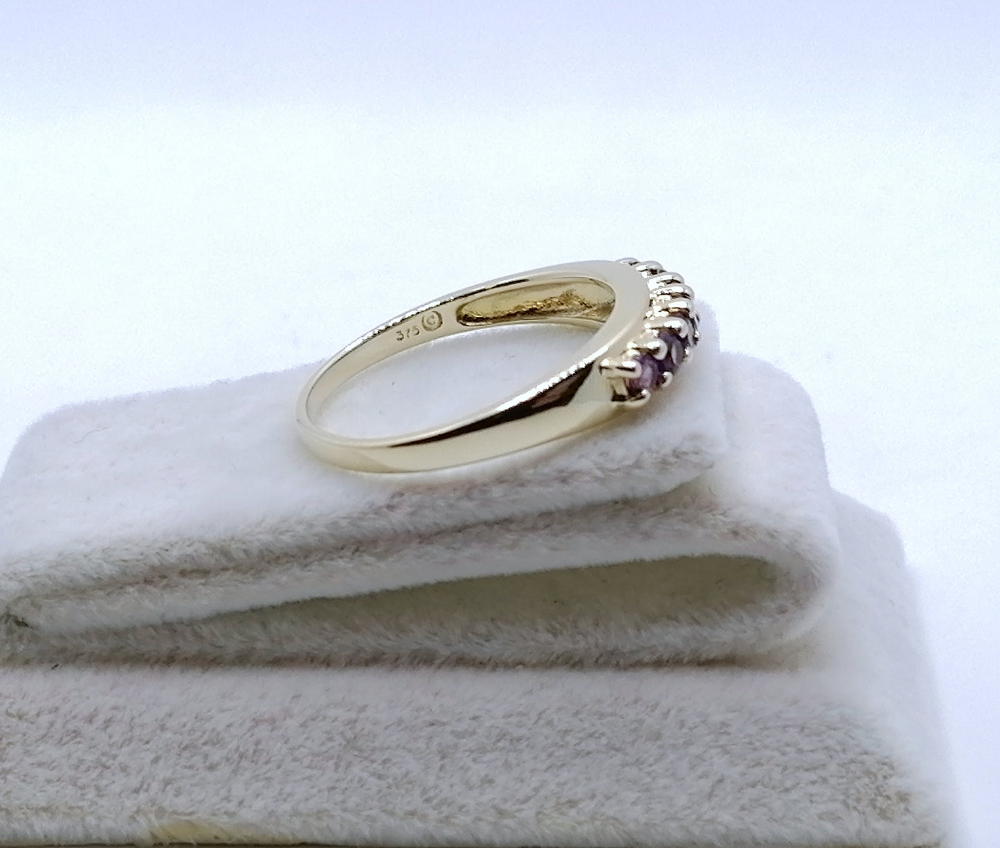 Ring Gold 375er mit Amethysten