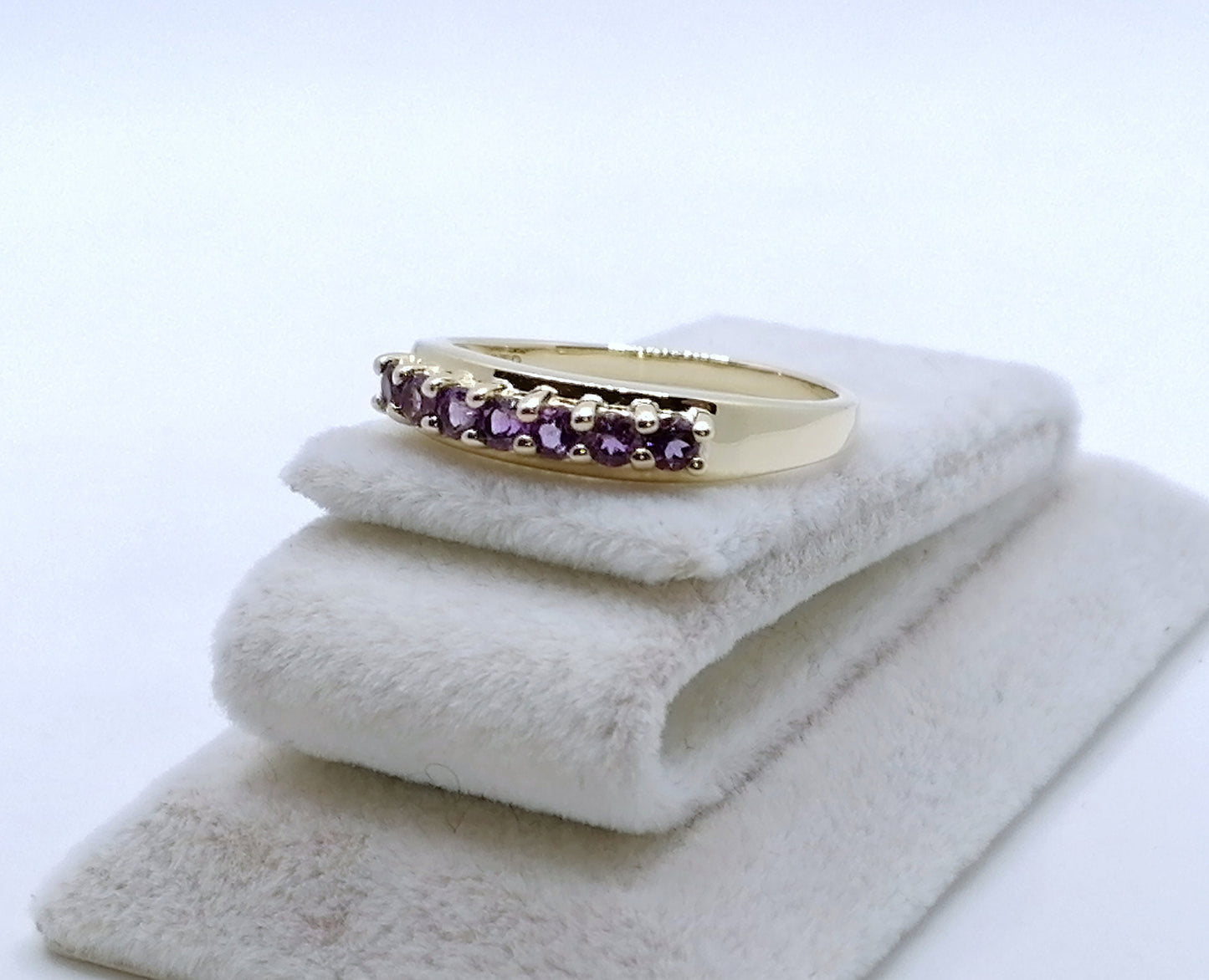 Ring Gold 375er mit Amethysten
