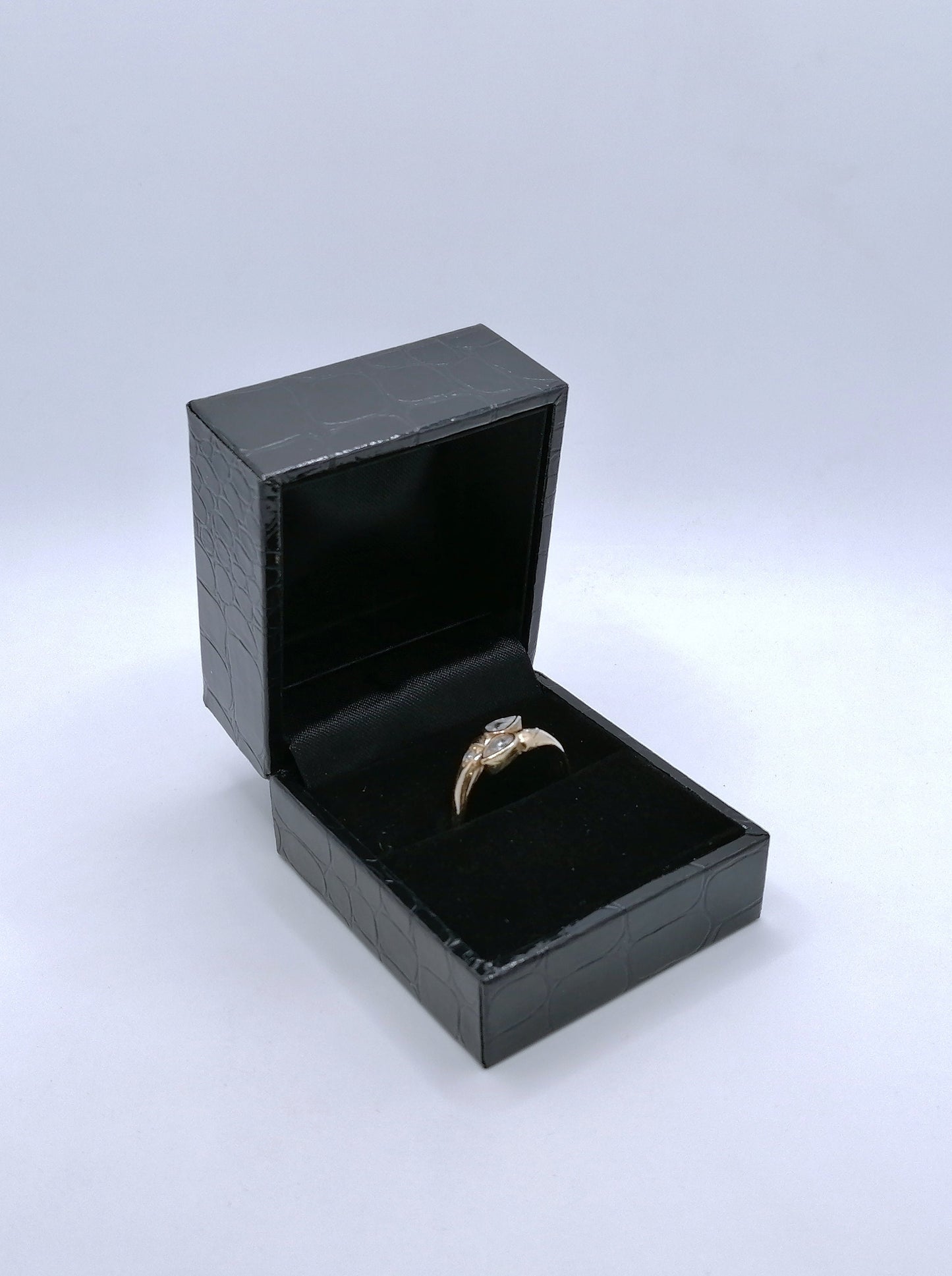 Ring Gold 585er vintage mit Zirkonia Gr. 60