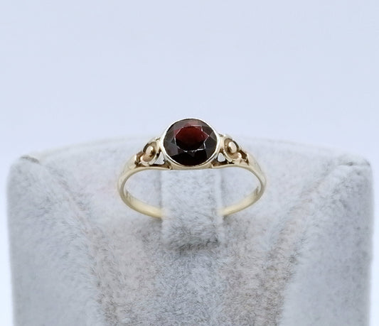 Ring Gold 585er mit Granatstein Gr. 58