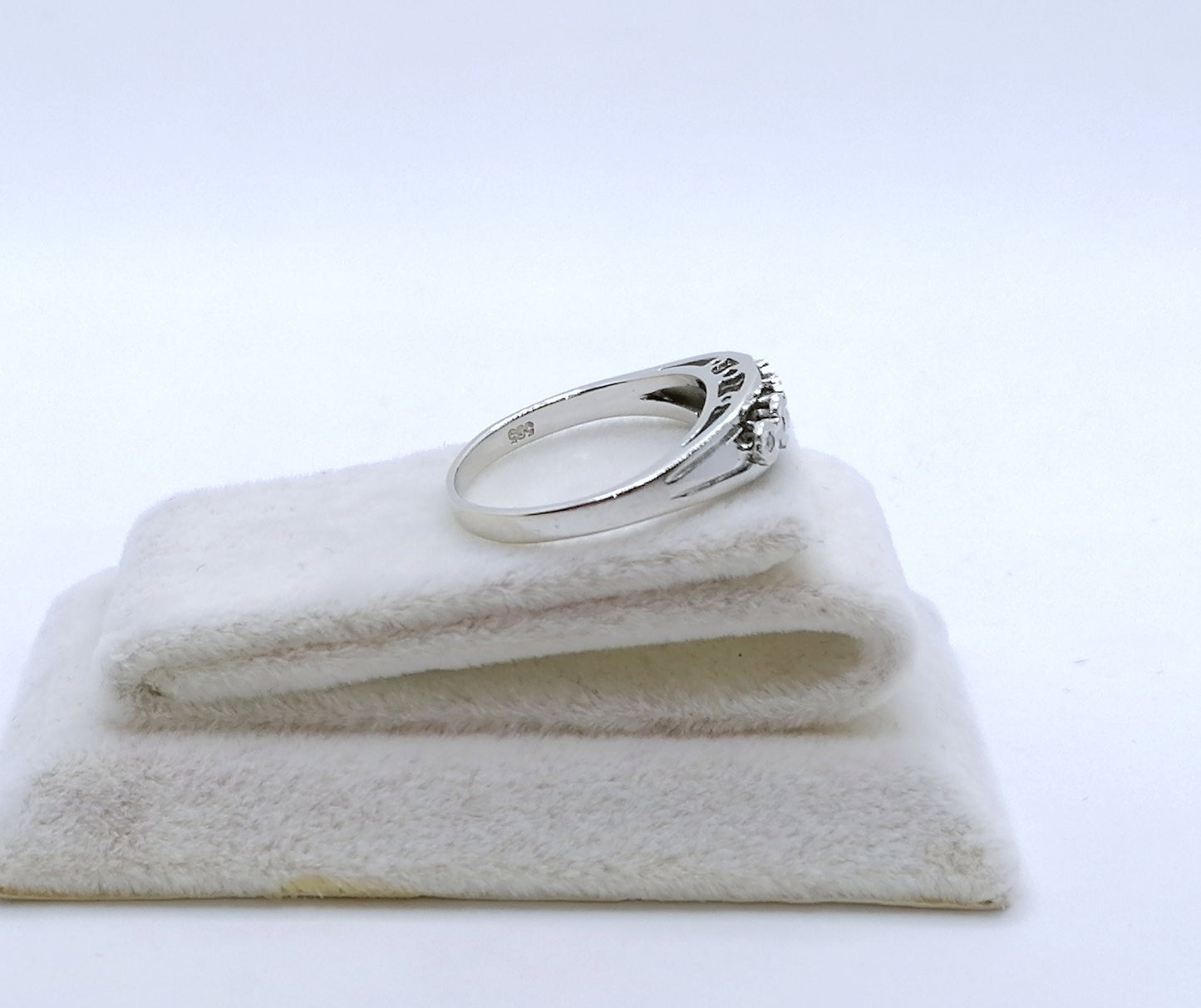 Ring Weißgold 585er mit Diamantsplitter Gr. 53