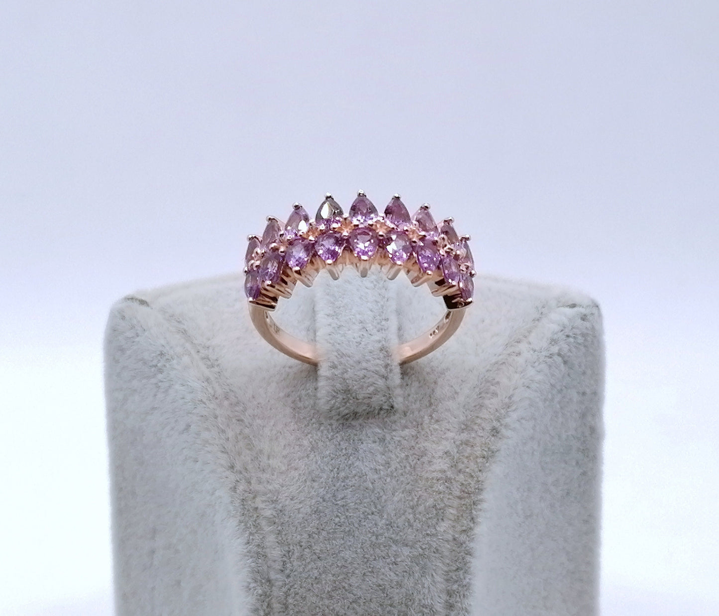 Ring Gold 585er mit natürlichen Purpur Saphir Edelsteinen Gr. 60