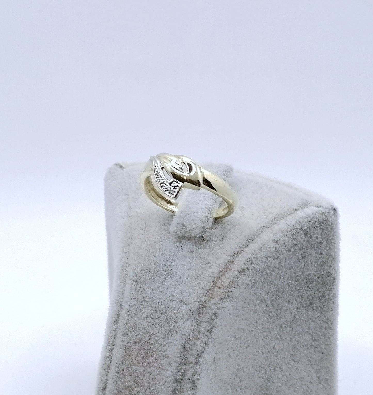 Ring Gold 333er mit Diamantsplitter Gr. 56