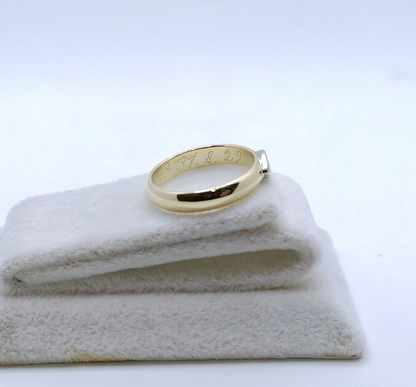 Ring Gold 585er mit 0,035ct Brillant Solitär Goldring Gr. 50