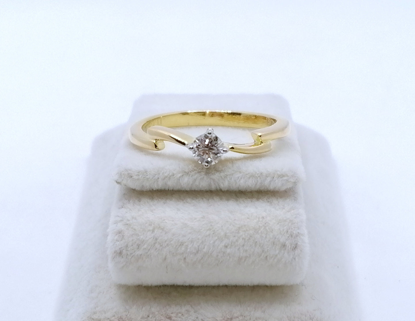 Ring Gold 750er Solitär mit Lupenreinem Brillanten Gr. 53