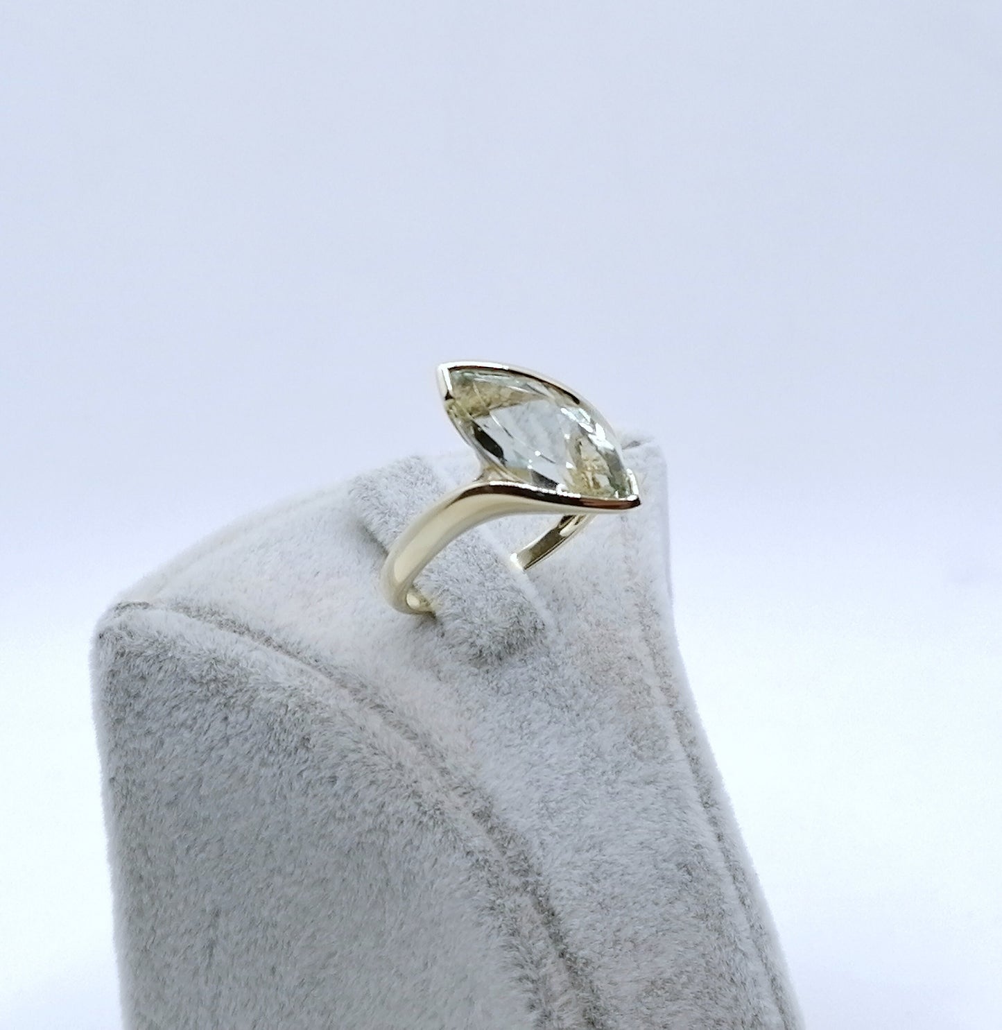 Ring Gold 375er mit Prasiolith Grüner Amethyst Gr. 57