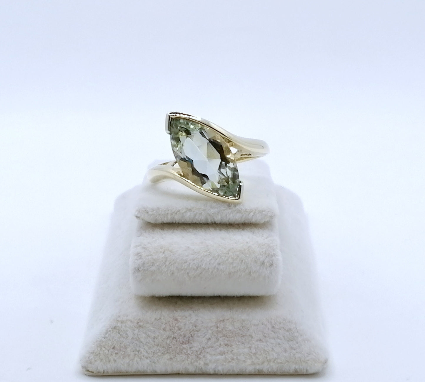 Ring Gold 375er mit Prasiolith Grüner Amethyst Gr. 57