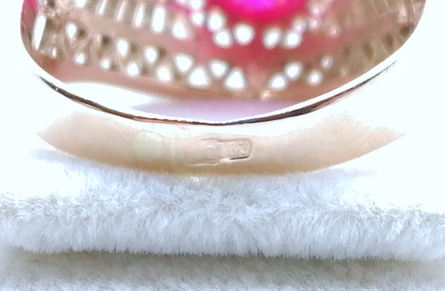 Ring Rotgold 583er Sowjet UdSSR Goldring mit Rubin Gr. 55