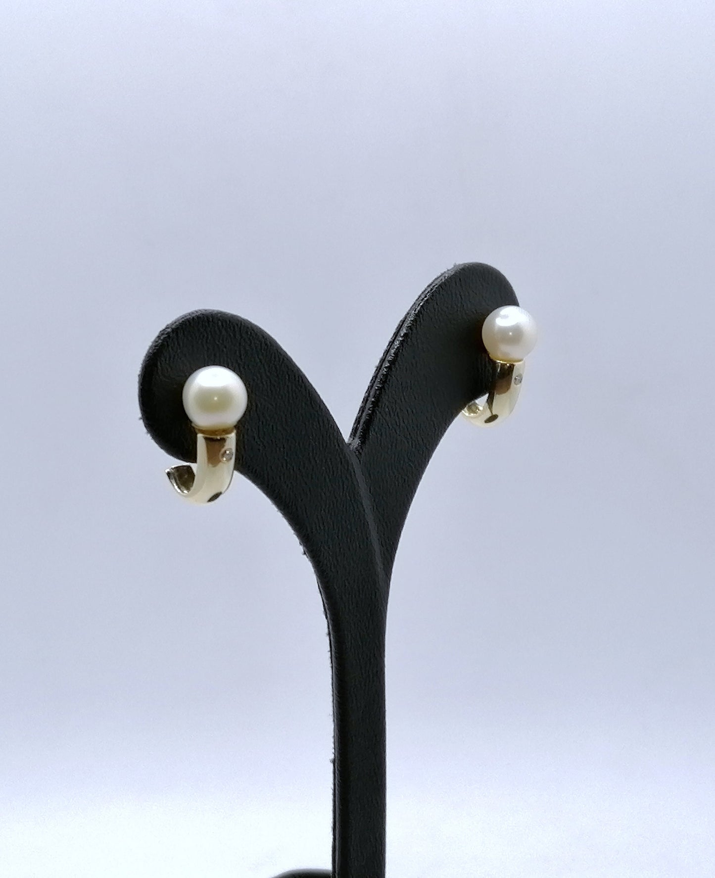 Ohrstecker Gold 585er mit Perle und Diamantsplitter Ohrringe