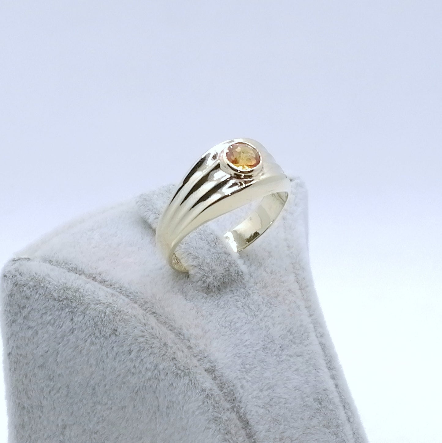 Ring Gold 333er mit Saphir Edelstein Gr. 60