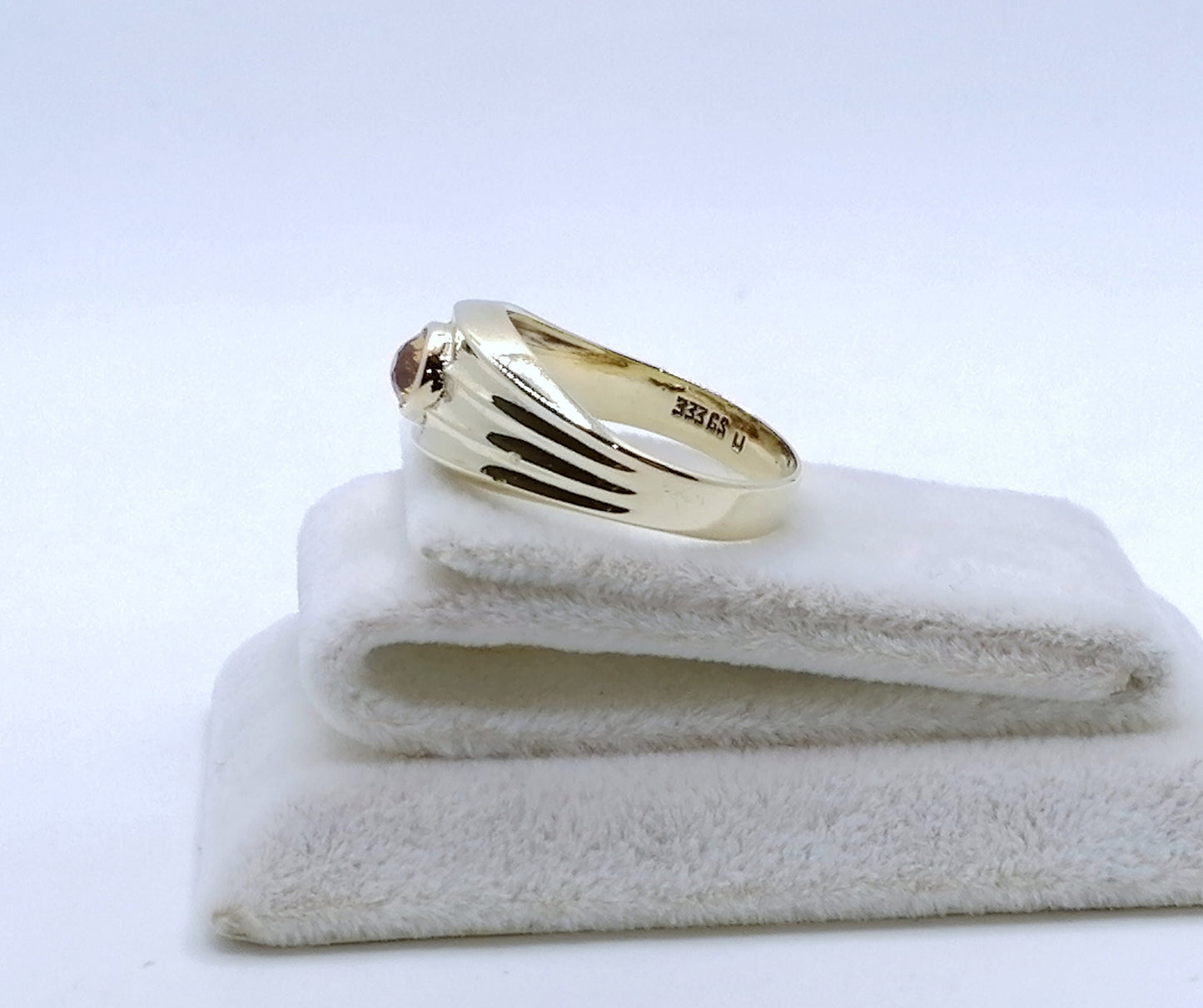 Ring Gold 333er mit Saphir Edelstein Gr. 60