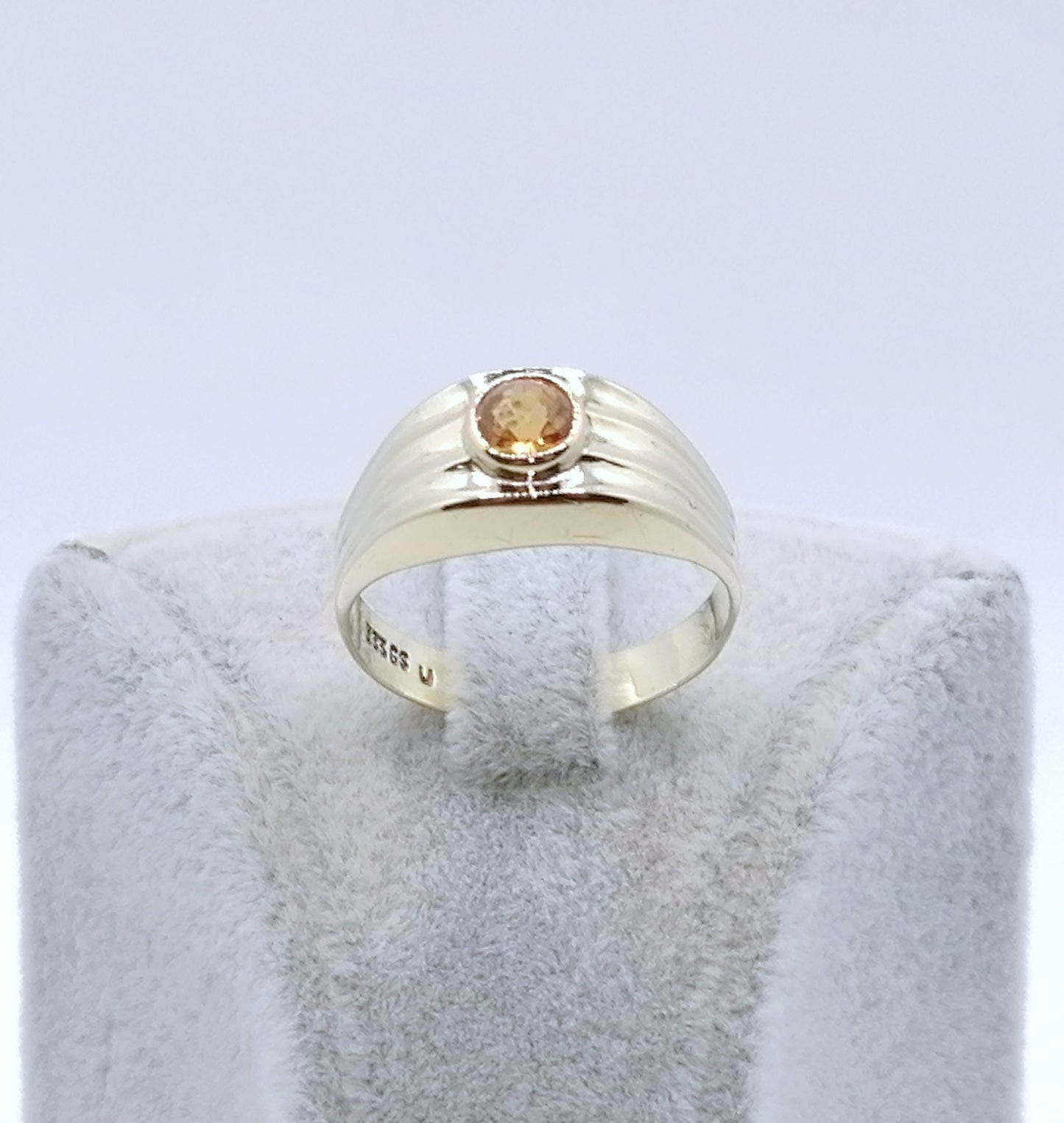 Ring Gold 333er mit Saphir Edelstein Gr. 60