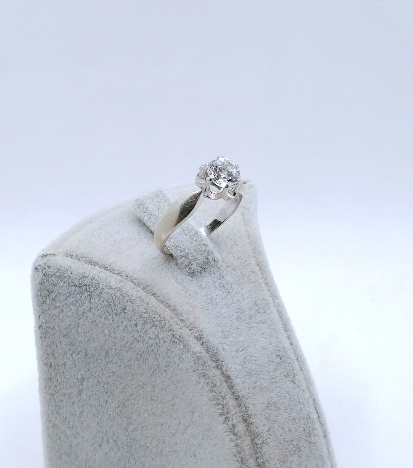 Ring Weißgold 585er Zirkonia Solitär Vintage Goldring Gr. 55