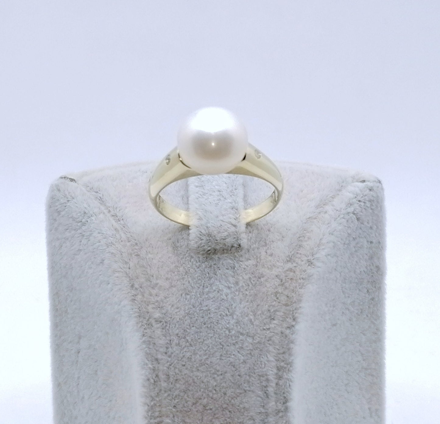 Ring Gold 585er mit Perle und Diamantsplitter Gr. 57