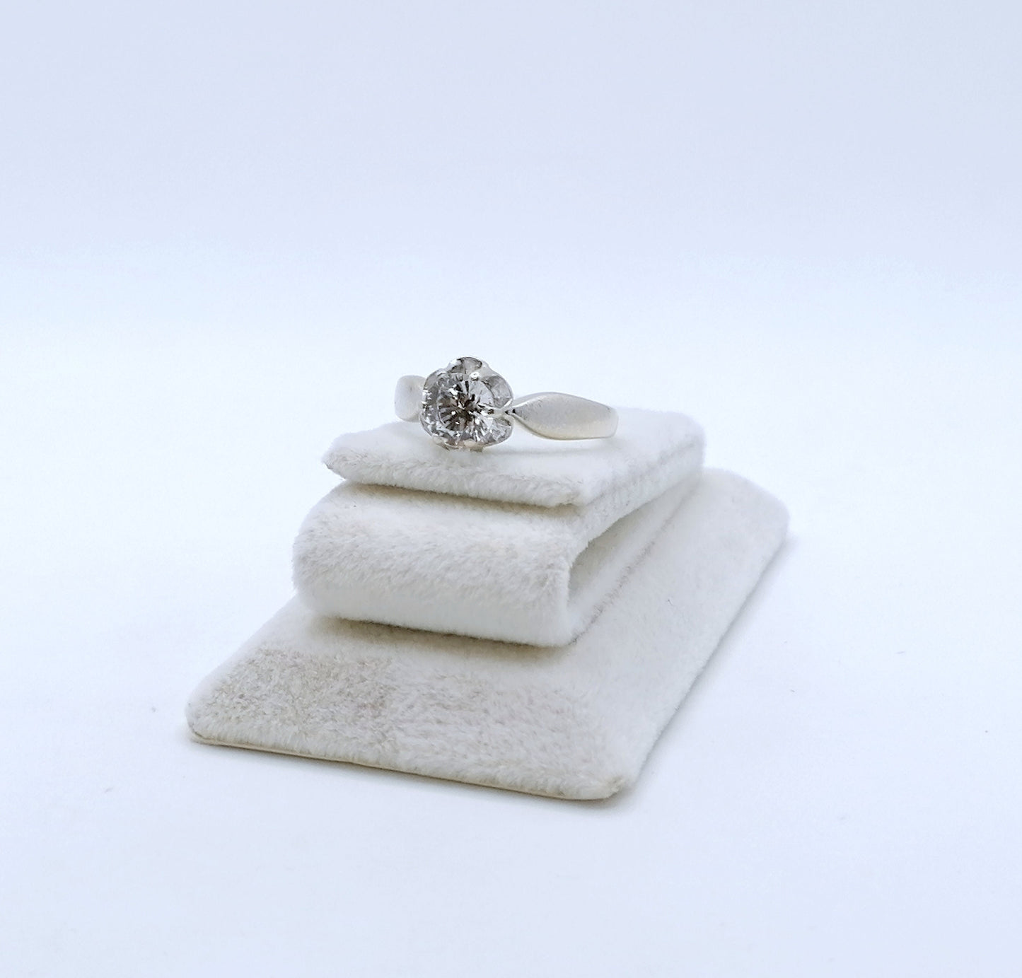 Ring Weißgold 585er Zirkonia Solitär Vintage Goldring Gr. 55