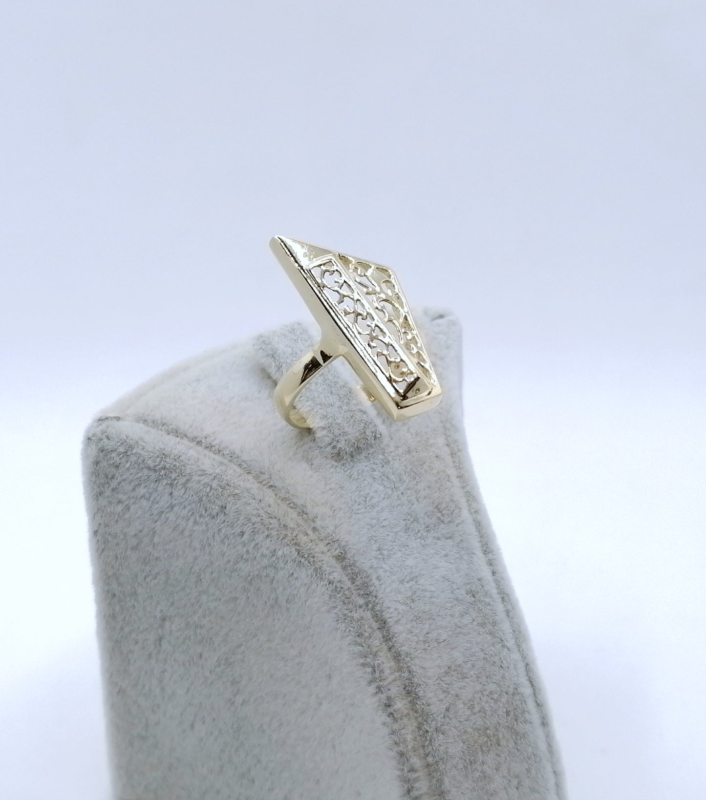 Ring Gold 585er prunkvoll Gr. 57