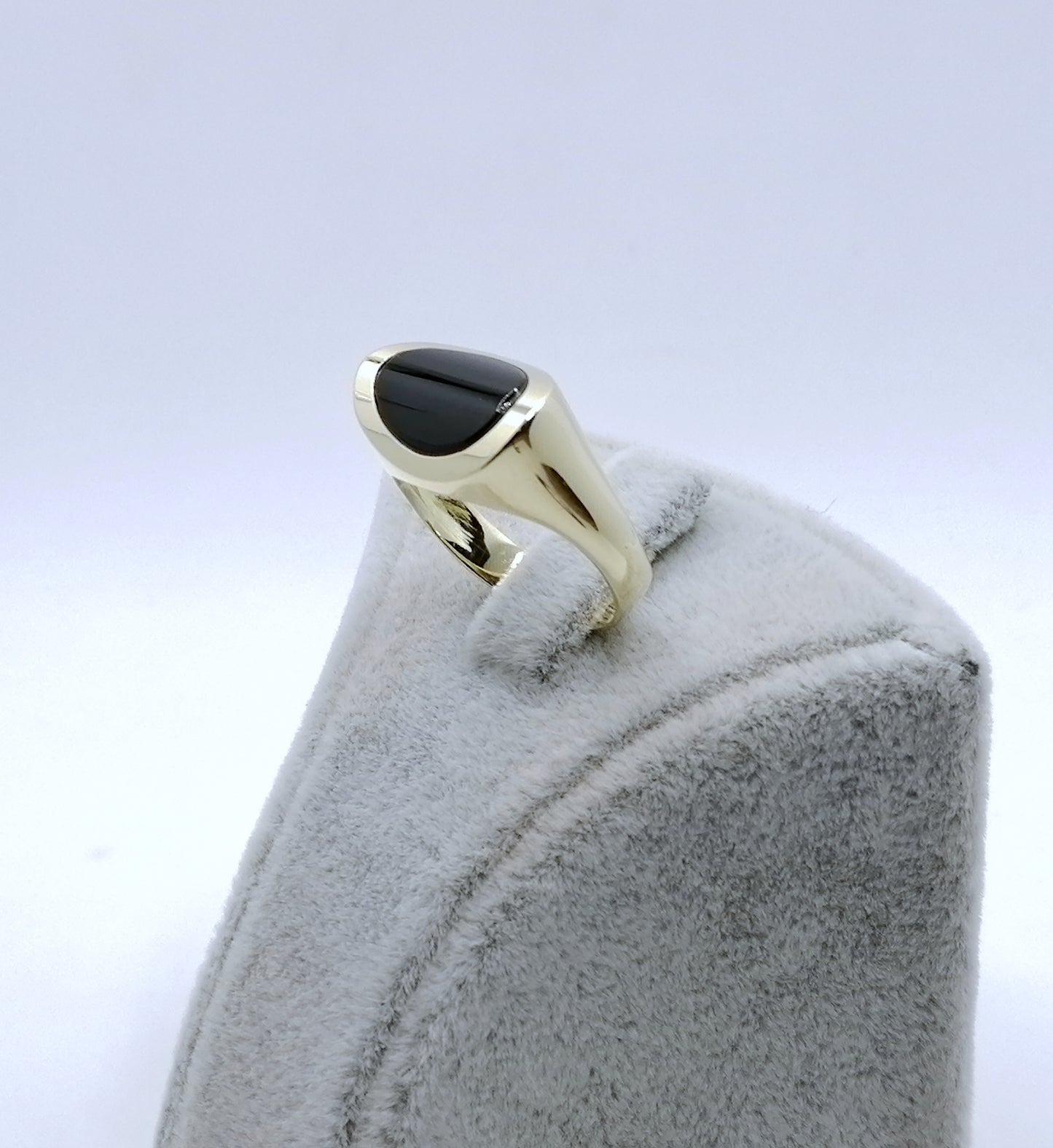 Ring Gold 585er mit Onyx Stein Gr. 53