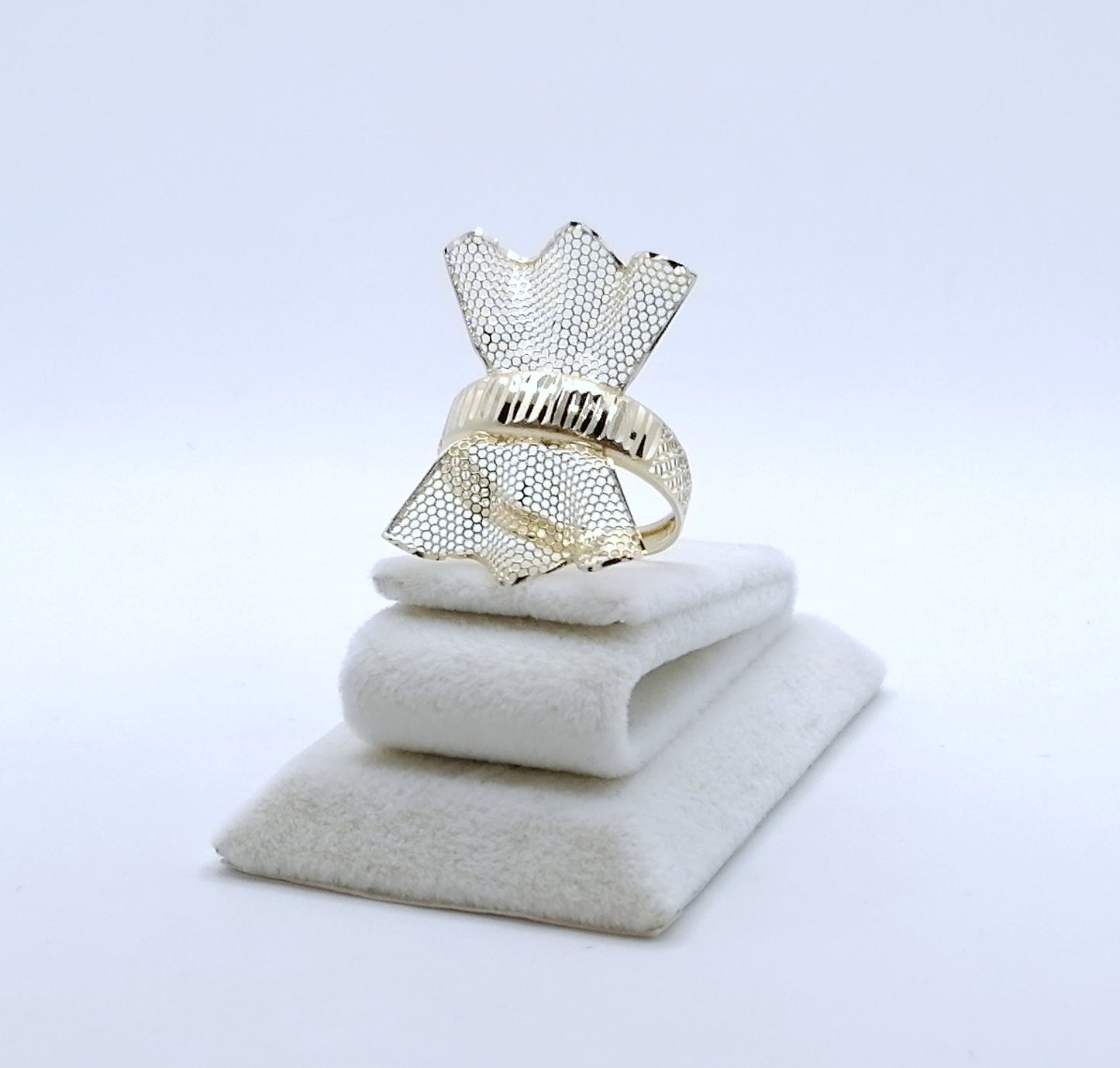 Ring Gold 585er prunkvoller Schleifenring Gr. 60
