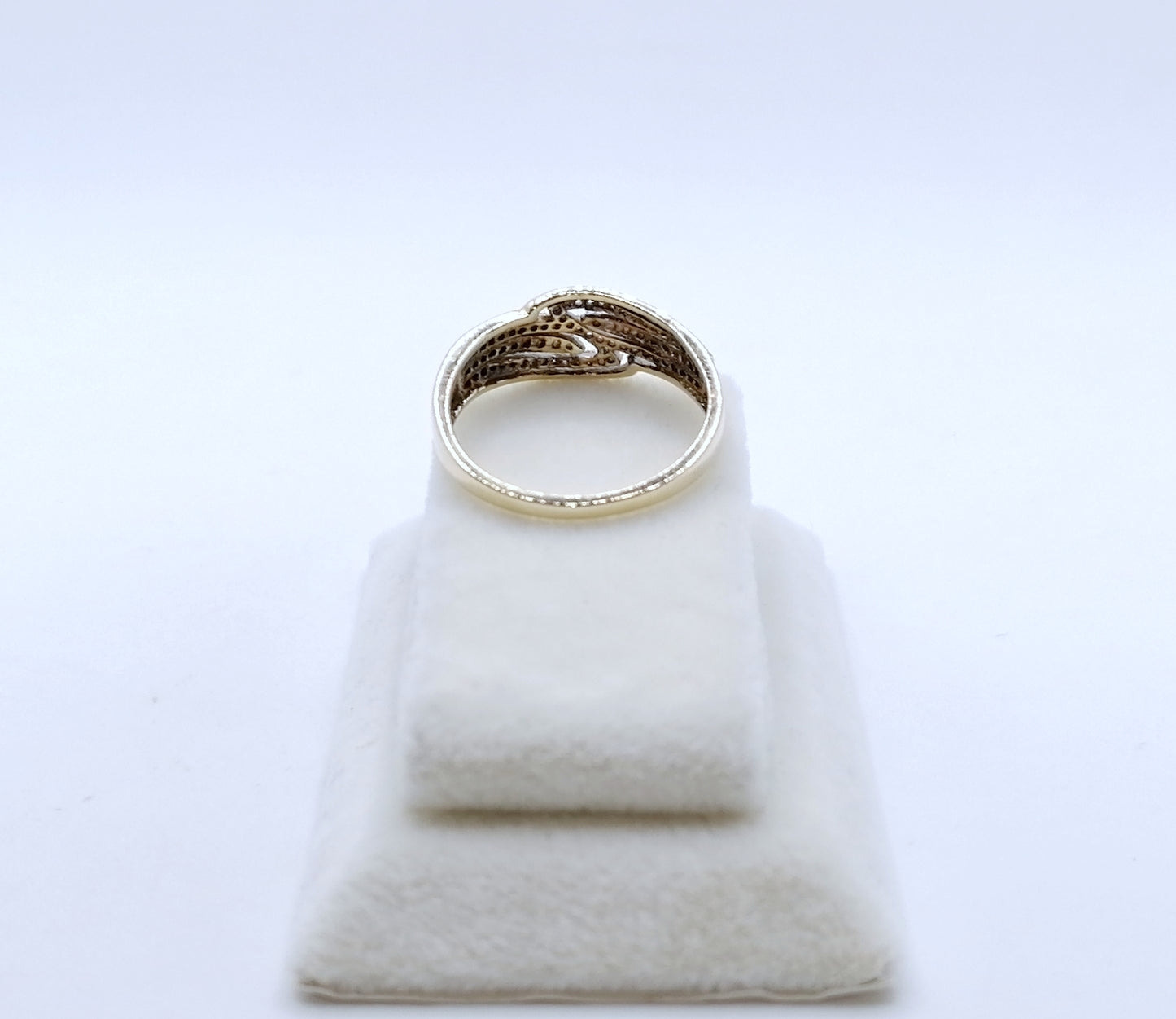 Ring Gold 375er mit funkelnden Diamantsplitter Gr. 57