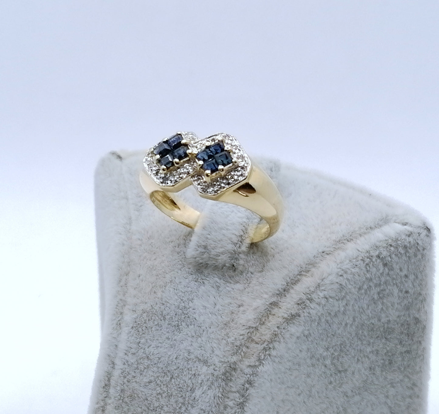 Ring Gold 750er mit Saphiren und Diamanten Gr. 53