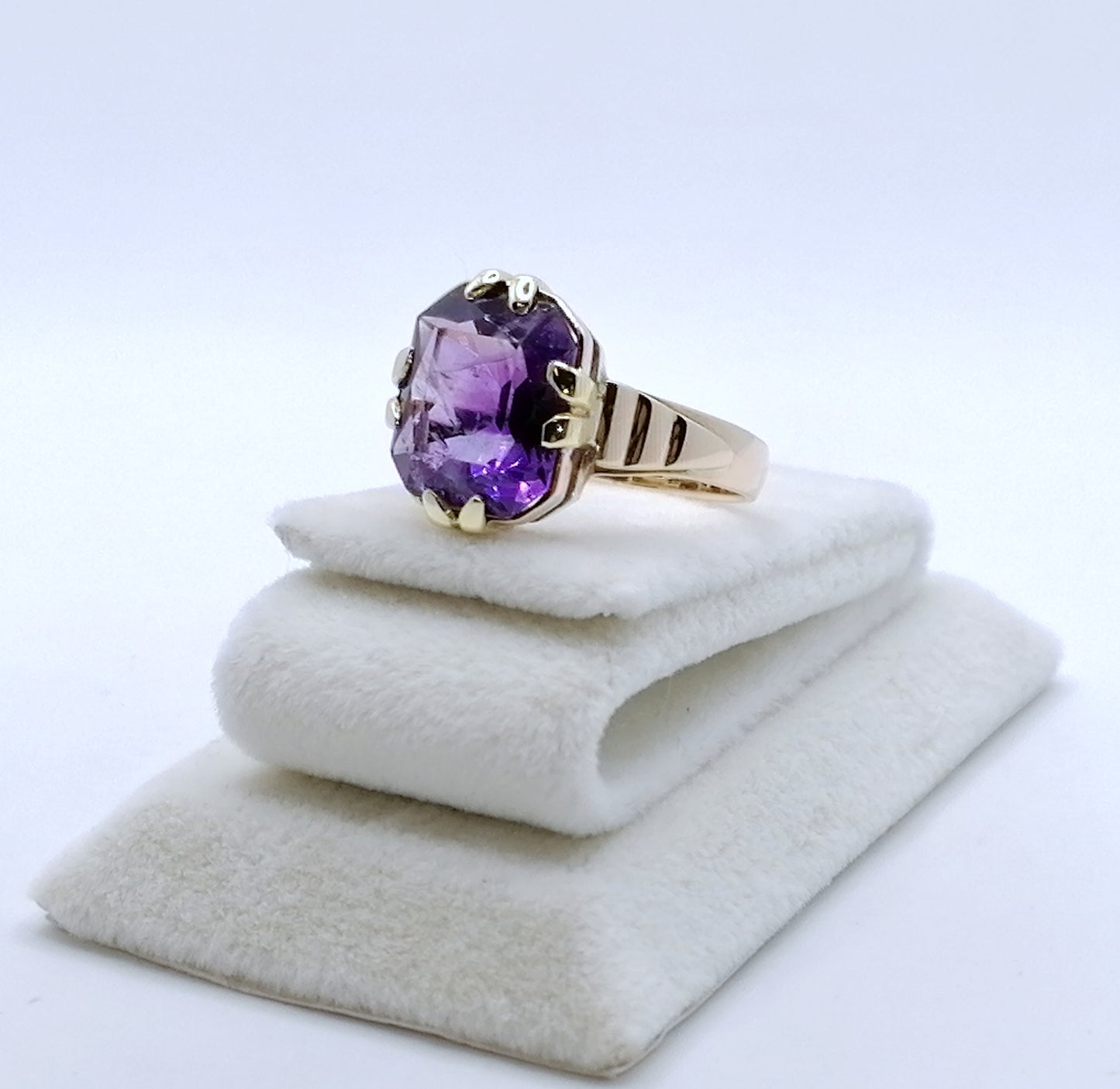 Ring Gold 585er mit Amethyst Gr. 60