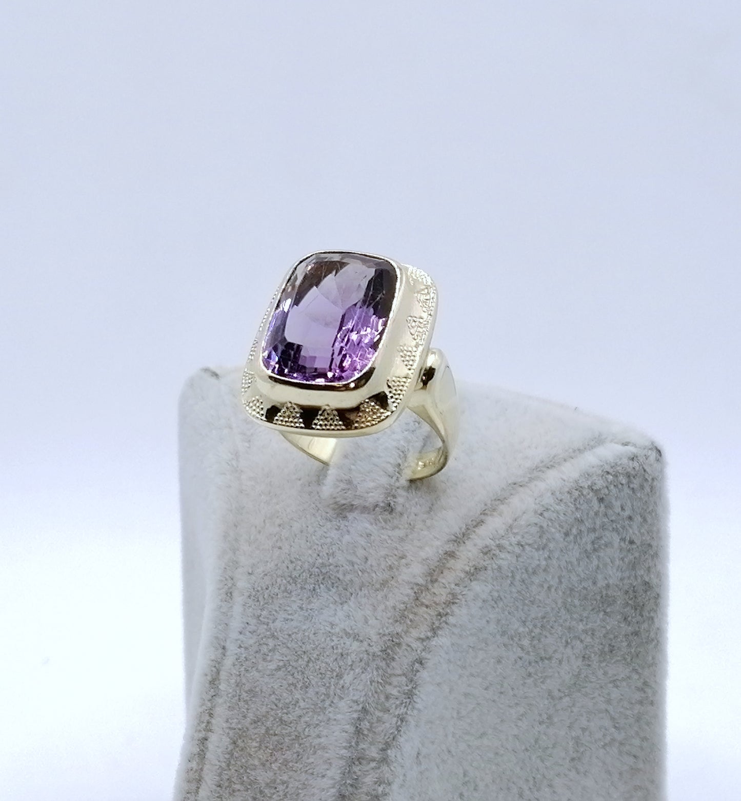 Ring Gold 333er mit Amethyst Gr. 57