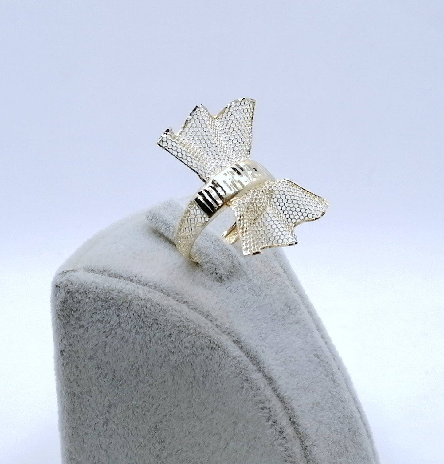Ring Gold 585er prunkvoller Schleifenring Gr. 60